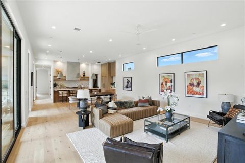 Tiny photo for 2411 Wilke DR, Austin, TX 78704 (MLS # 6989581)