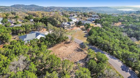 Photo of 8016 Flintlock CIR, Lago Vista, TX 78645 (MLS # 8761371)