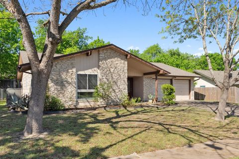 1405 Meadowmear DR Austin TX 78753