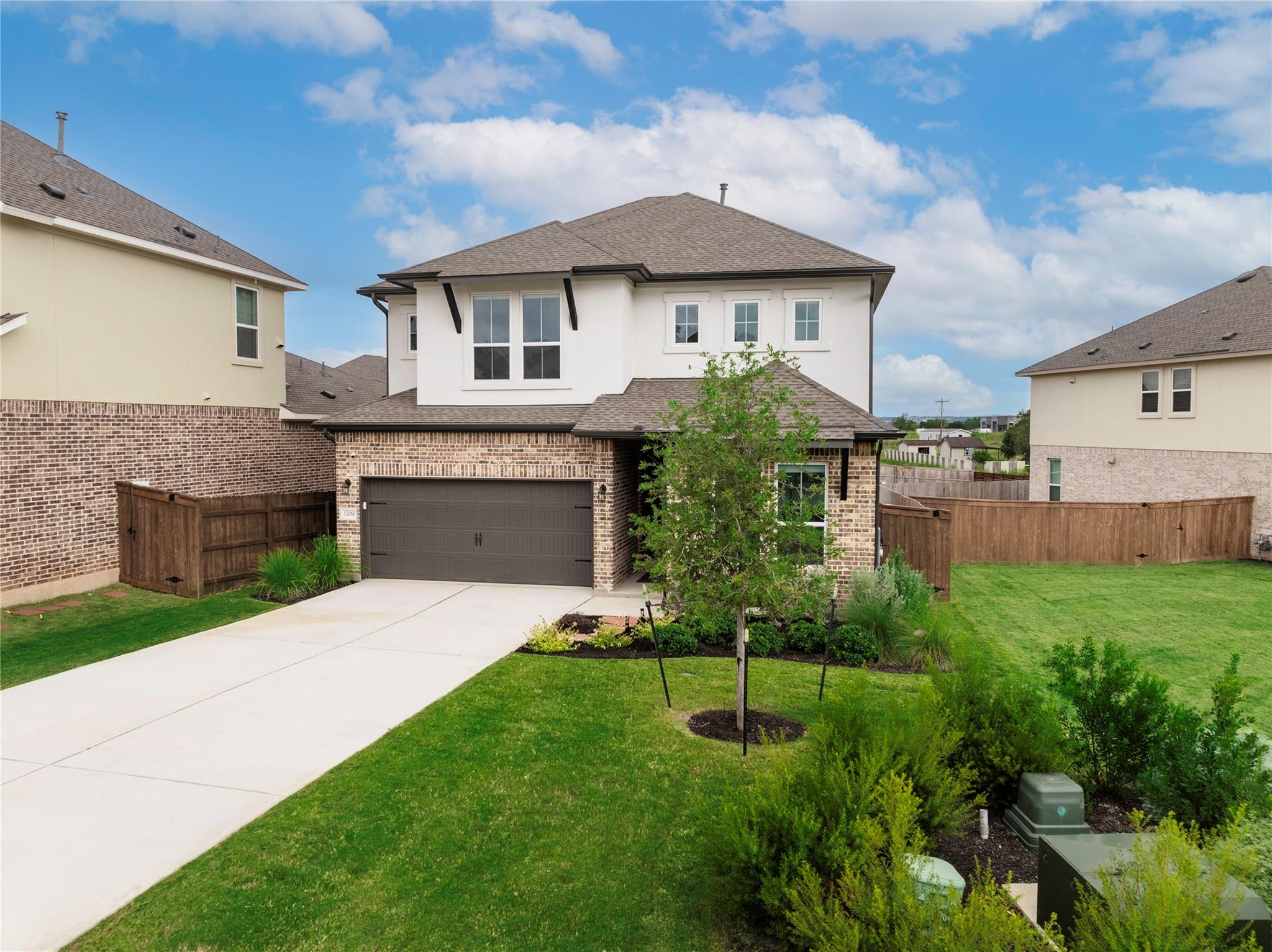 1209 Willie Ranch WAY