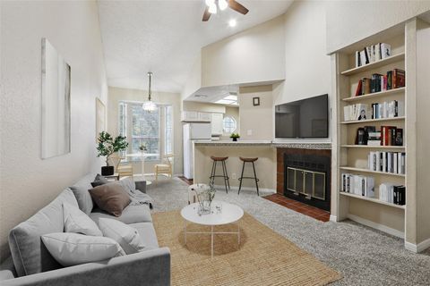 Photo of 3111 Tom Green ST #303, Austin, TX 78705 (MLS # 6938760)