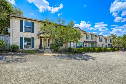 Photo of 909 E Oltorf ST #201, Austin, TX 78704 (MLS # 1459657)