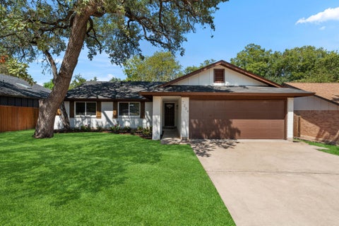 Tiny photo for 7204 Towering Oaks DR, Austin, TX 78745 (MLS # 7446749)