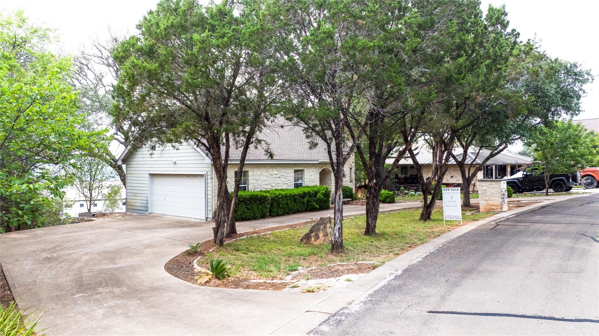 18952 Peckham DR