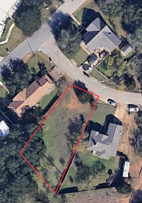 Photo of 21839 Tallahassee Ave, Lago Vista, TX 78645 (MLS # 6360817)