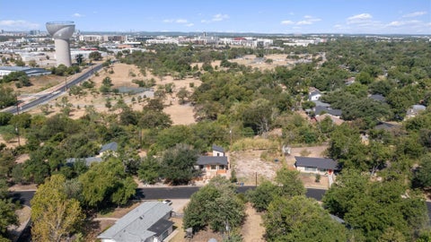 Tiny photo for 5112 Waterbrook DR, Austin, TX 78723 (MLS # 4473362)