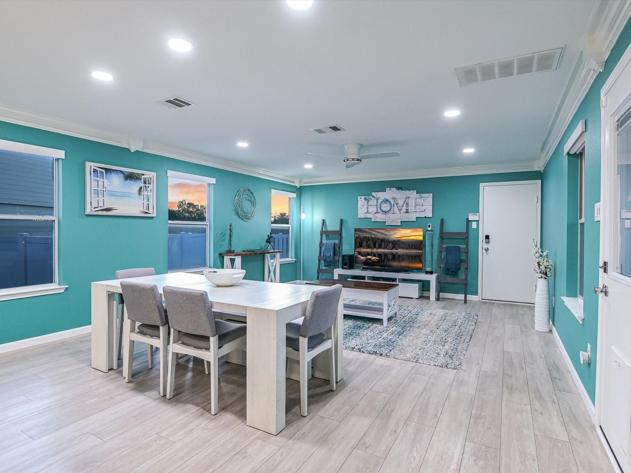 Cedar Park, Texas 78613, United States, 3 Bedrooms Bedrooms, ,3 BathroomsBathrooms,Residential,Pending,30906