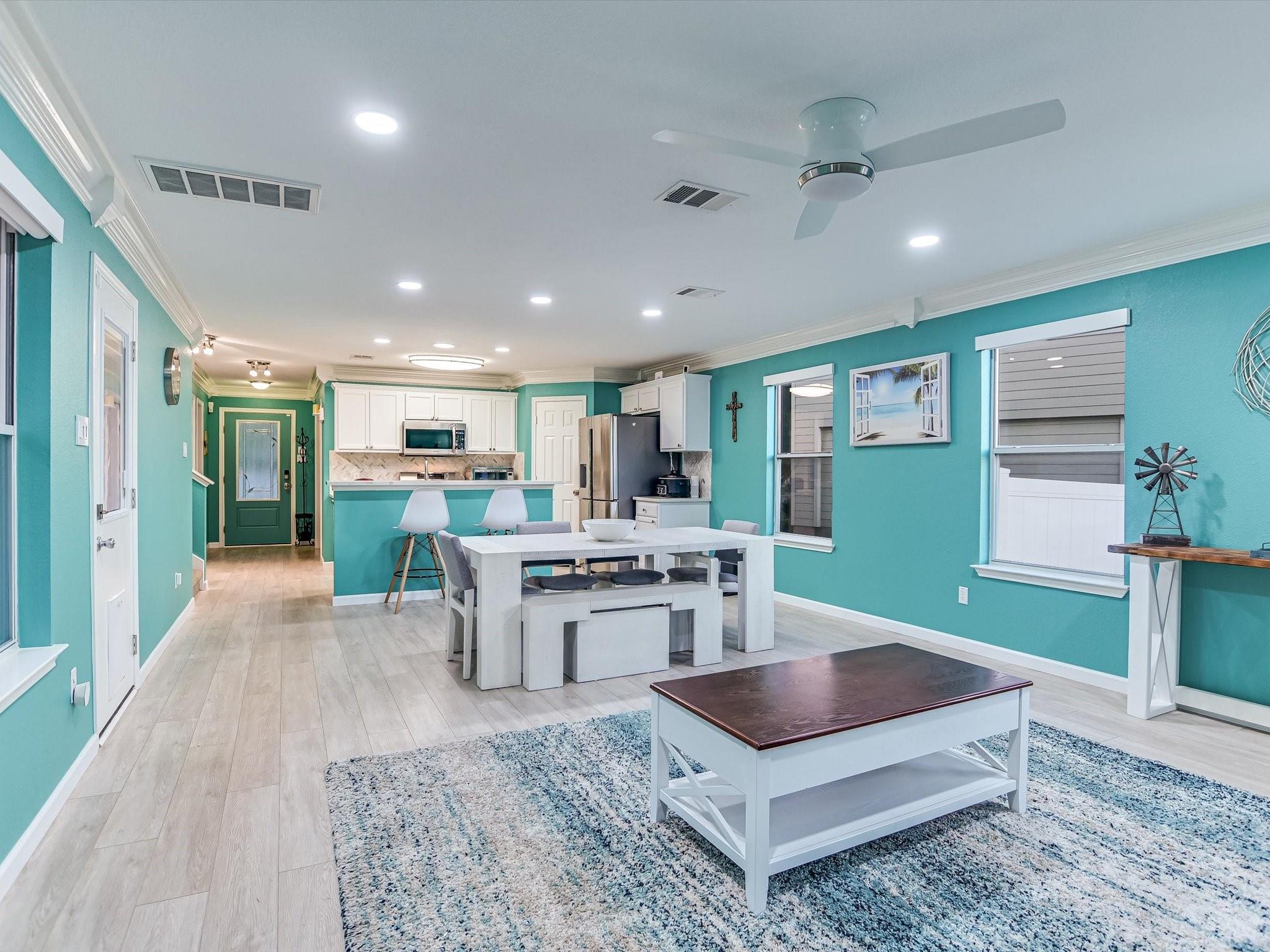 Cedar Park, Texas 78613, United States, 3 Bedrooms Bedrooms, ,3 BathroomsBathrooms,Residential,Pending,30906