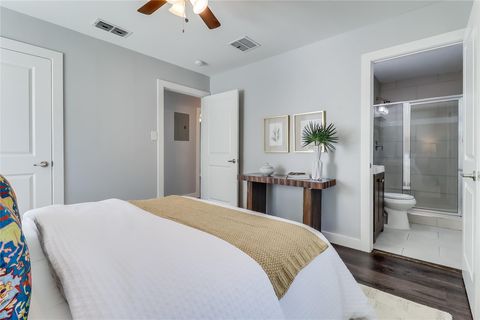 Tiny photo for 4810 Creekwood RD, Austin, TX 78723 (MLS # 6590024)