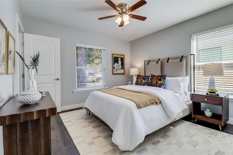 Tiny photo for 4810 Creekwood RD, Austin, TX 78723 (MLS # 6590024)