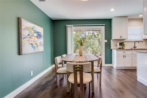 Tiny photo for 4810 Creekwood RD, Austin, TX 78723 (MLS # 6590024)