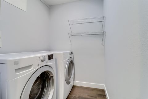 Tiny photo for 4810 Creekwood RD, Austin, TX 78723 (MLS # 6590024)