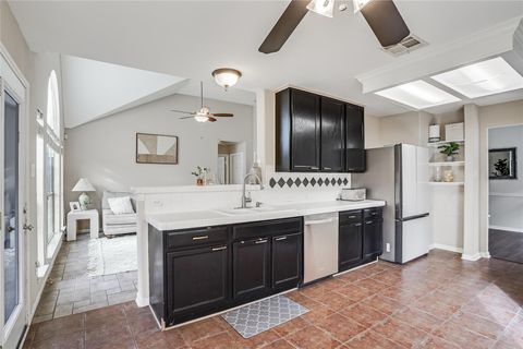Tiny photo for 7051 Thistle Hill WAY, Austin, TX 78754 (MLS # 8738288)
