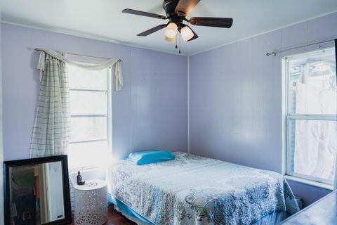 Tiny photo for 1305 Larkspur RD, Austin, TX 78758 (MLS # 6164660)