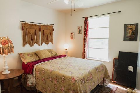 Tiny photo for 1305 Larkspur RD, Austin, TX 78758 (MLS # 6164660)