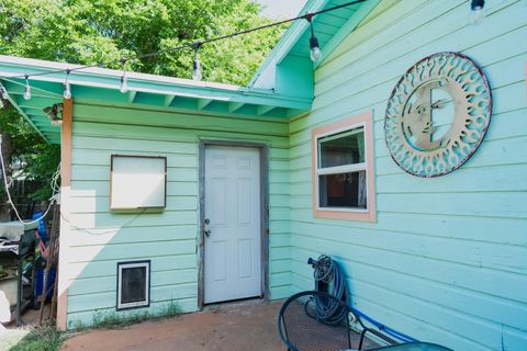 Tiny photo for 1305 Larkspur RD, Austin, TX 78758 (MLS # 6164660)
