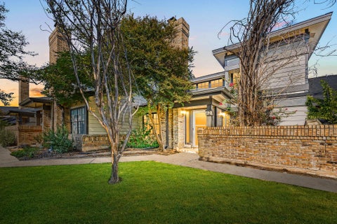 Photo of 1748 Ohlen RD #42, Austin, TX 78757 (MLS # 7492744)