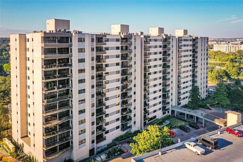 Tiny photo for 40 N Interstate 35 Highway #6C1, Austin, TX 78701 (MLS # 1105828)