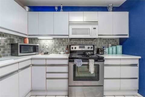 Tiny photo for 40 N Interstate 35 Highway #6C1, Austin, TX 78701 (MLS # 1105828)