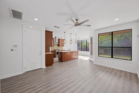 Tiny photo for 2815 Corbin LN, Austin, TX 78704 (MLS # 2794704)