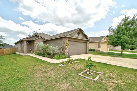 Photo of 166 Tallow TRL, San Marcos, TX 78666 (MLS # 7192589)