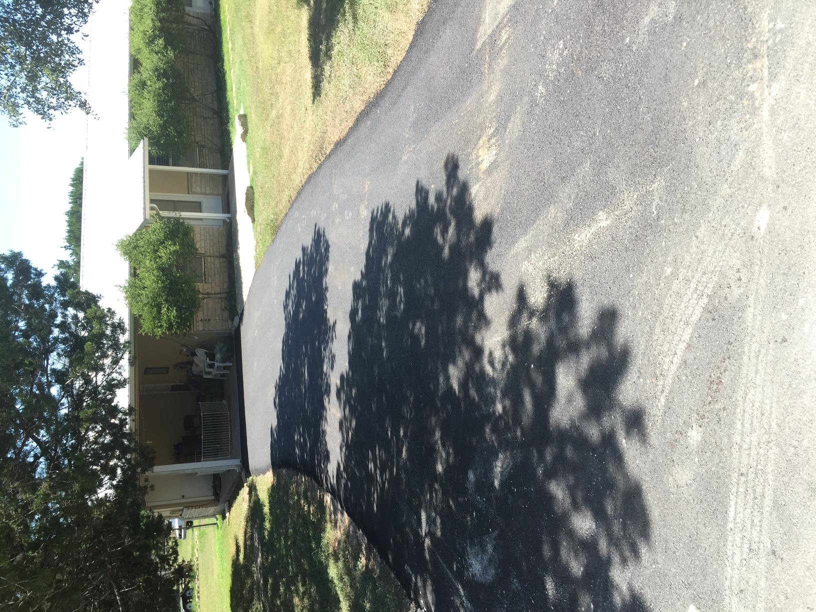 102 Rose DR