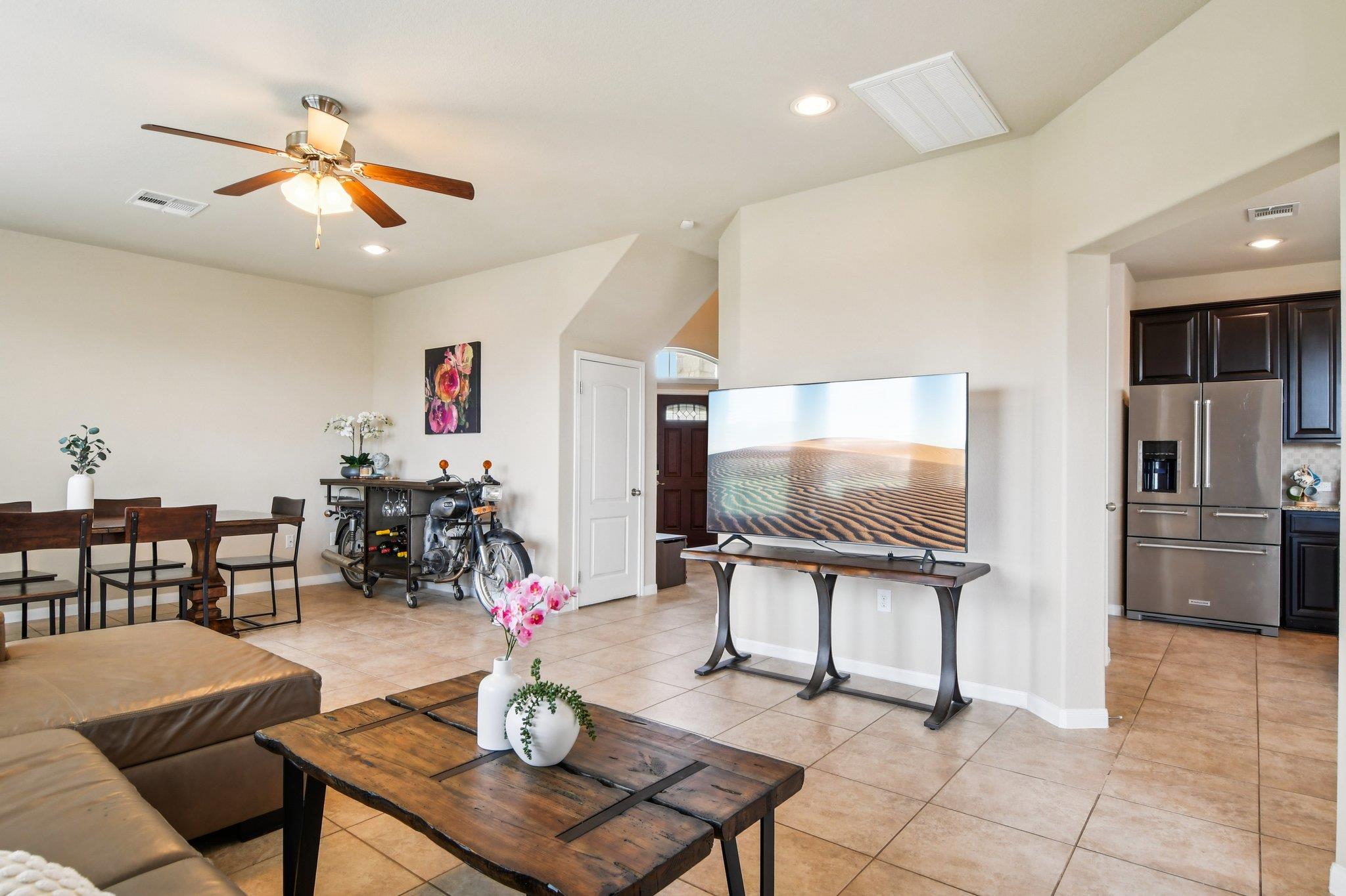 125 Checkerspot CT