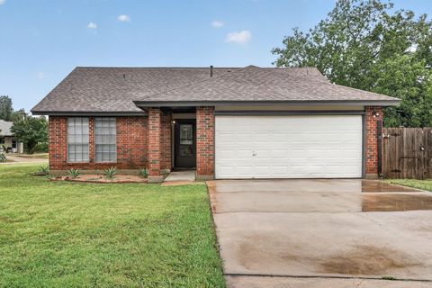 Photo of 1509 Taron DR, Round Rock, TX 78681 (MLS # 8875278)