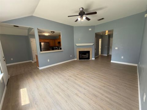 Photo of 6809 Jaired DR, Austin, TX 78724 (MLS # 4215613)