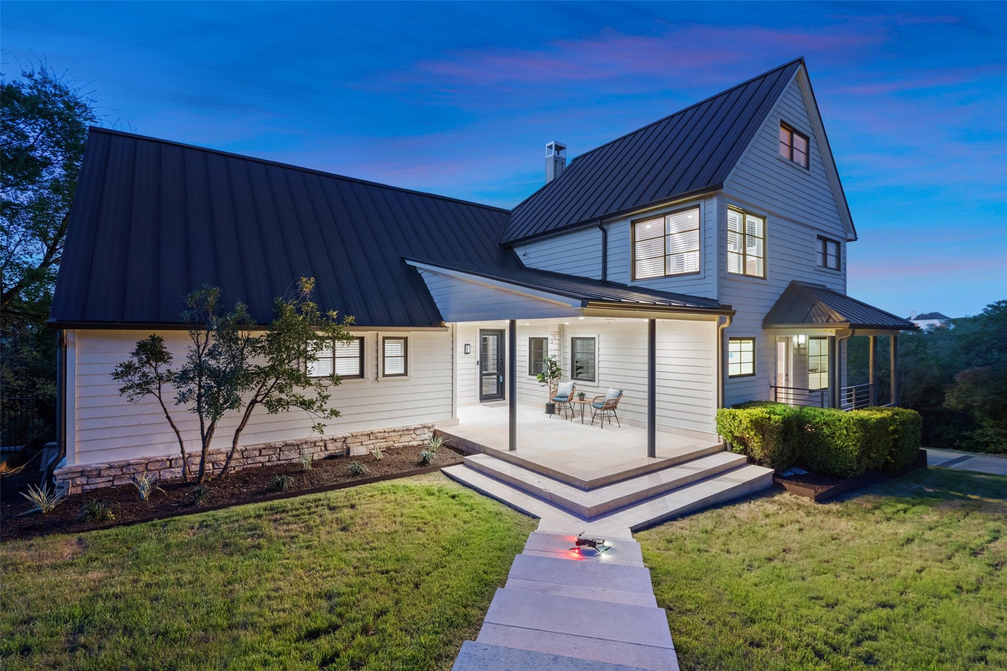 29 Pascal LN