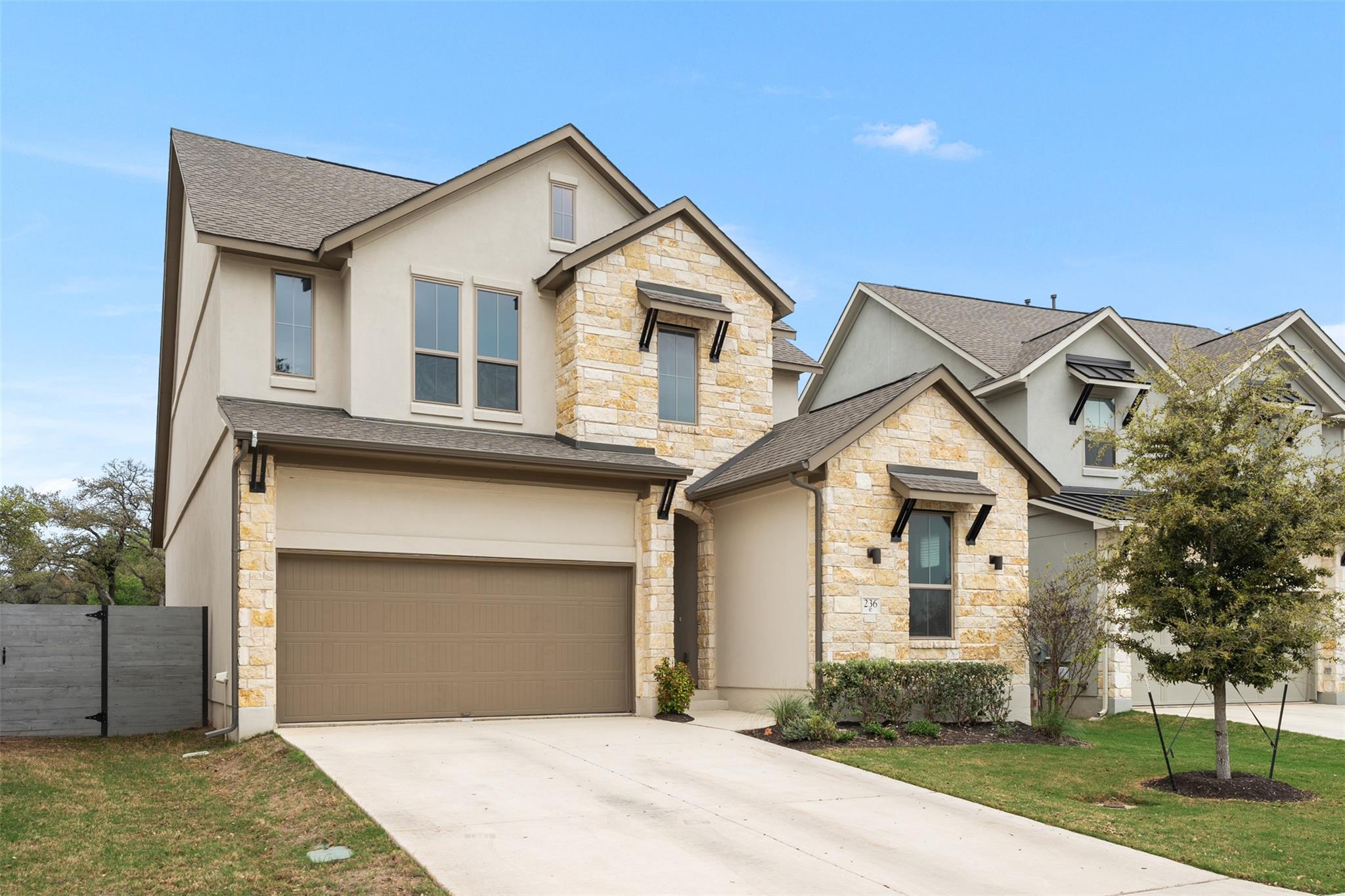 236 Diamondback DR