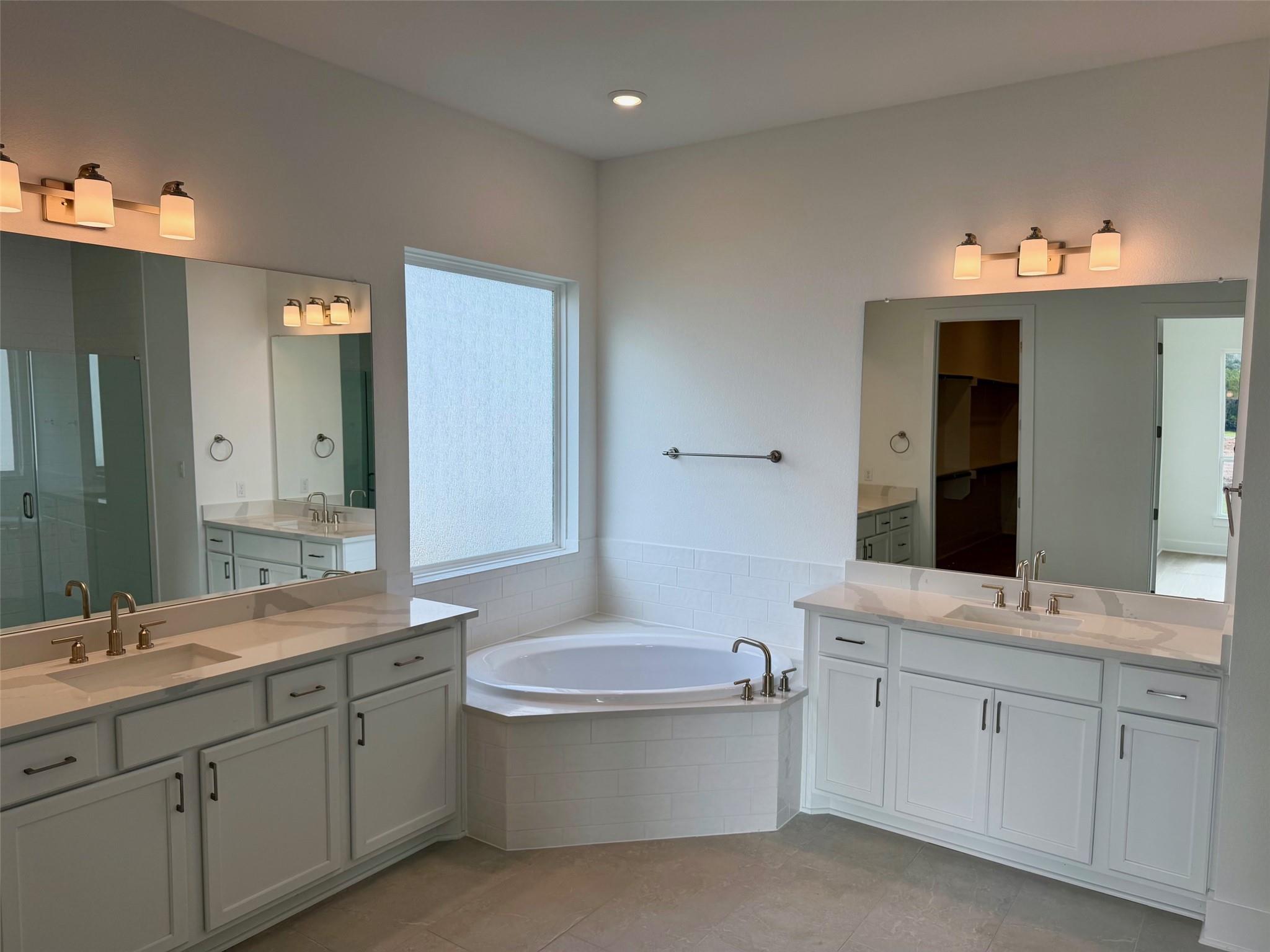 2429 Sondrio Bend LN