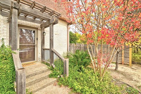 Photo of 7801 Shoal Creek BLVD #140, Austin, TX 78757 (MLS # 1232226)