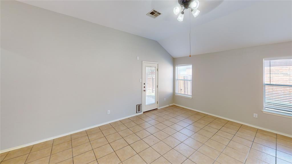 1482 Rainbow Parke DR