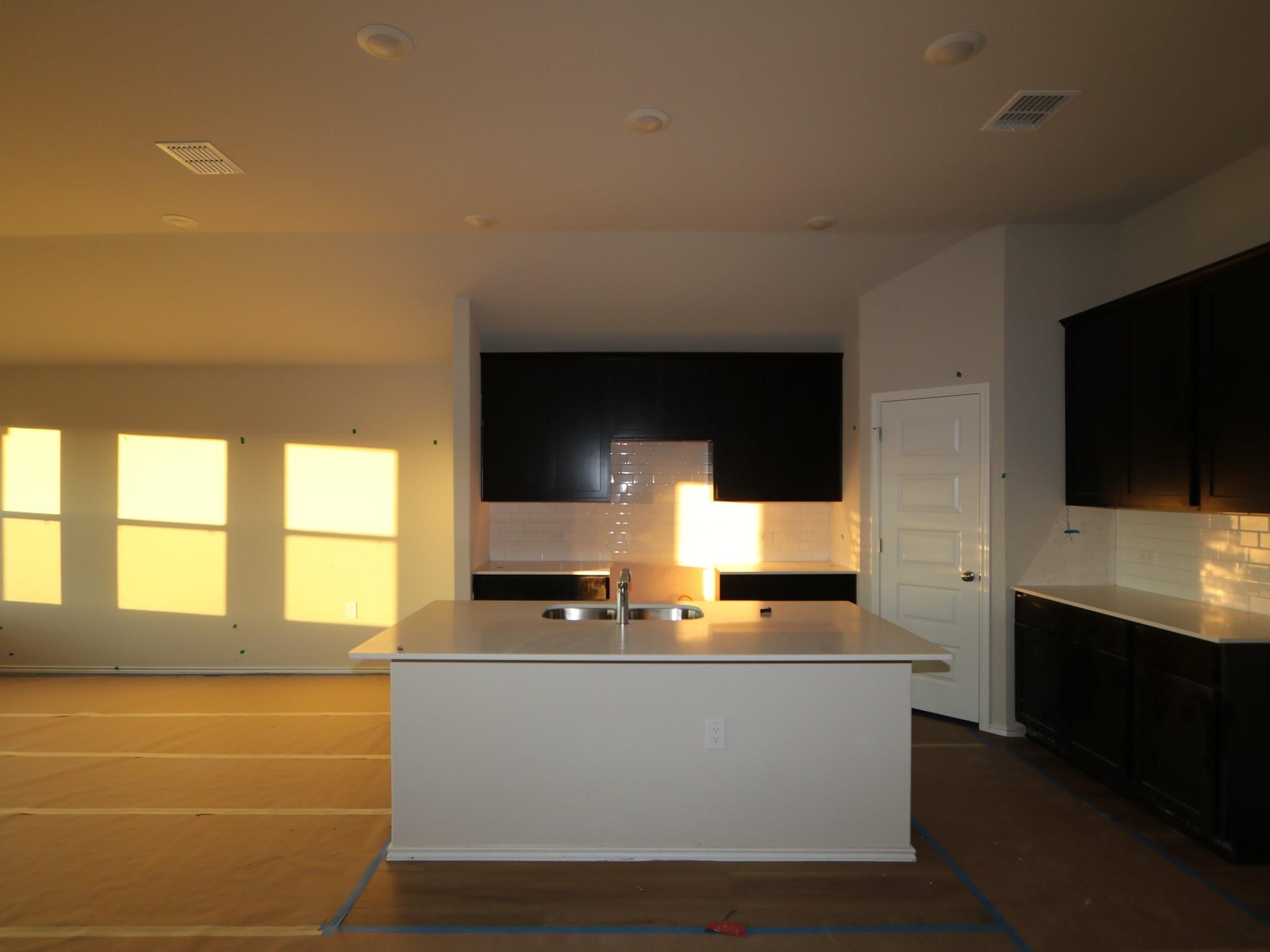 9112 Furman DR
