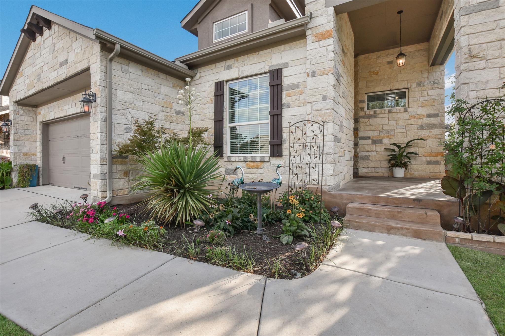 1009 Feldspar Stream WAY