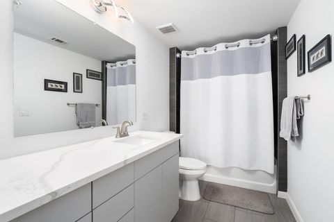 Tiny photo for 54 Rainey ST #1018, Austin, TX 78701 (MLS # 4971034)