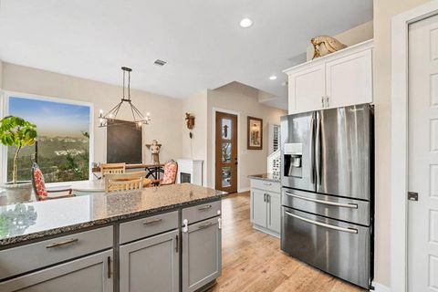 Tiny photo for 19506 Inverness DR, Spicewood, TX 78669 (MLS # 5082857)