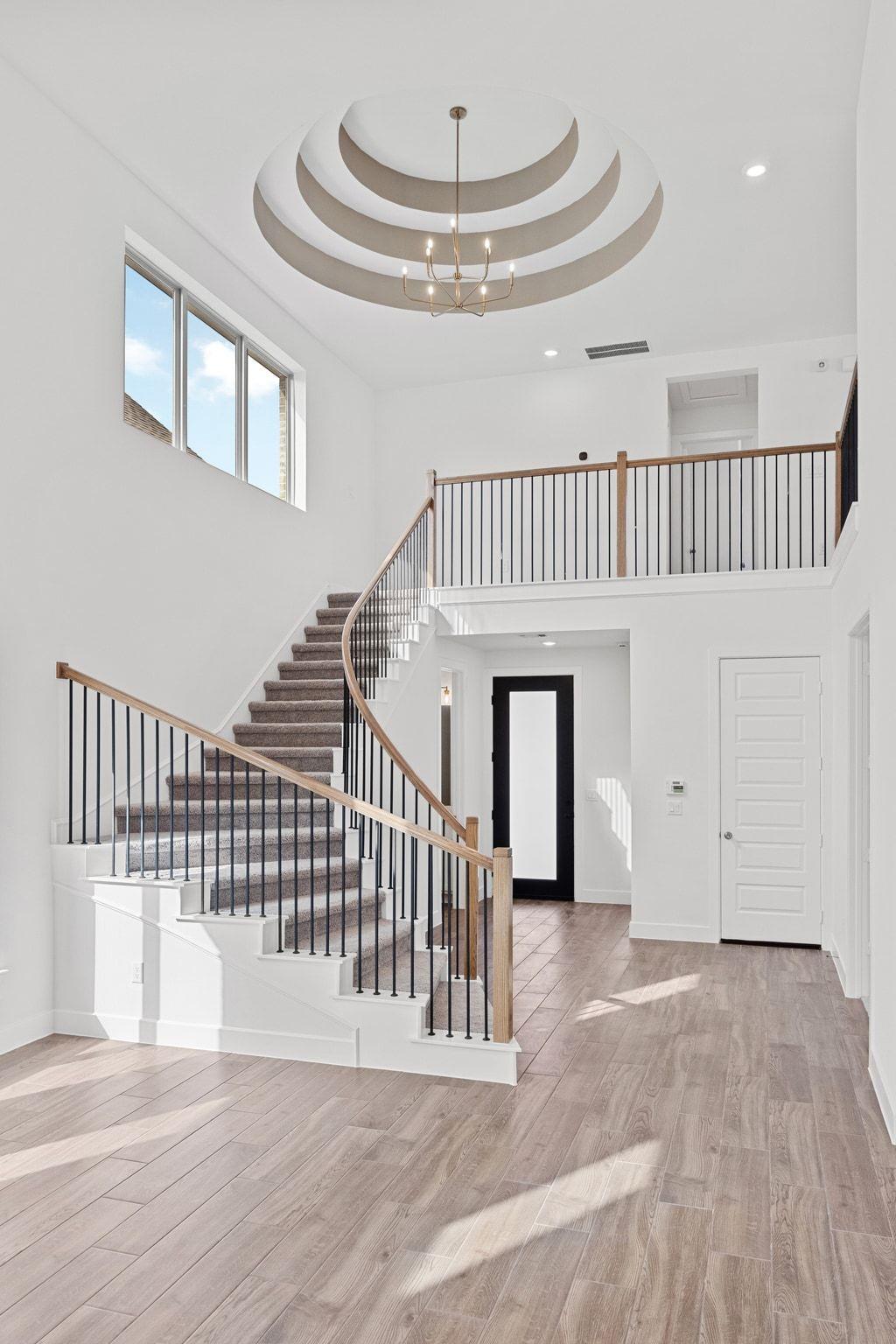 124 Emerald Grove DR