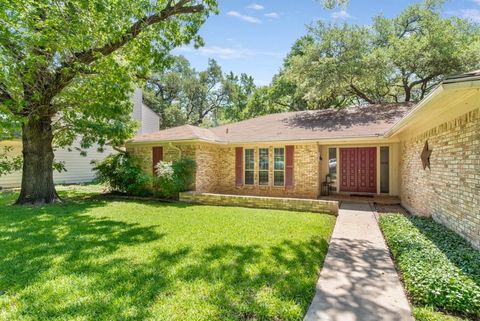 12701 Poquoson DR Austin TX 78727