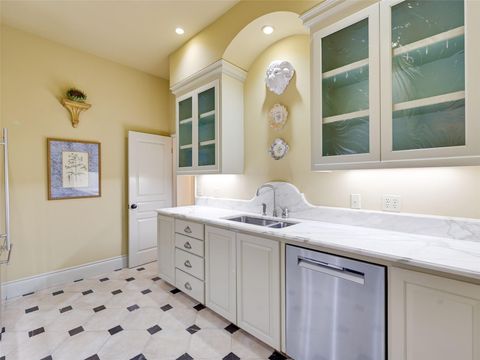 Tiny photo for 104 McConnell DR, Austin, TX 78746 (MLS # 5036654)