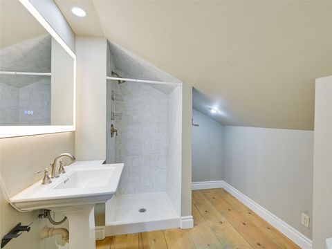 Tiny photo for 104 McConnell DR, Austin, TX 78746 (MLS # 5036654)