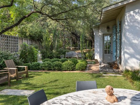 Tiny photo for 104 McConnell DR, Austin, TX 78746 (MLS # 5036654)