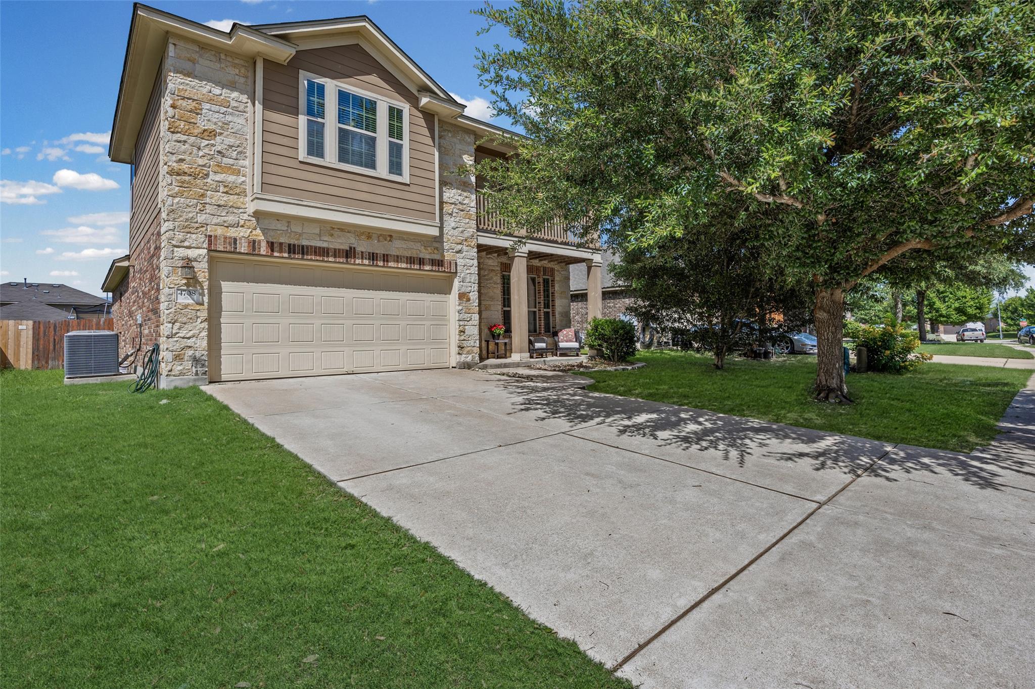 4708 Randig LN