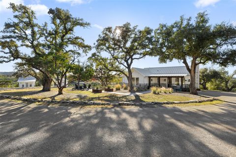 Photo of 810-1 Kothmann RD, Dripping Springs, TX 78620 (MLS # 8990364)
