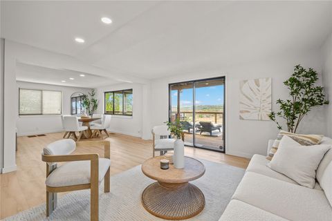 Tiny photo for 19645 Lakehurst LOOP, Spicewood, TX 78669 (MLS # 9880395)