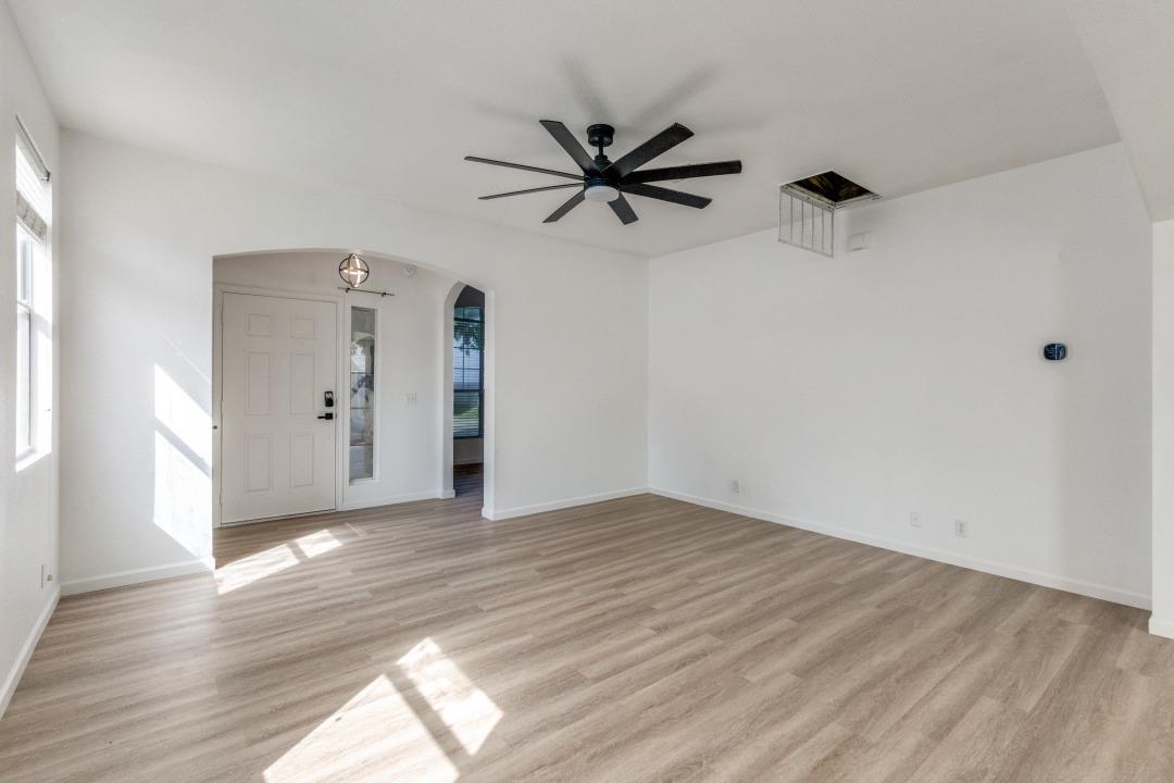 9204 Magna Carta LOOP