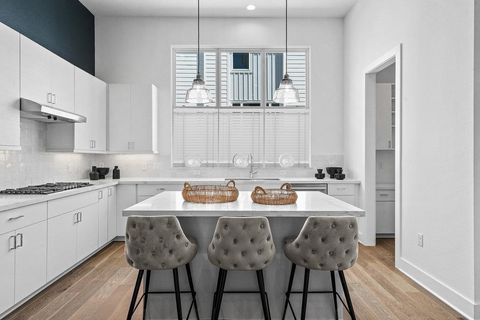 Tiny photo for 2805 McCurdy ST #15, Austin, TX 78723 (MLS # 5229907)