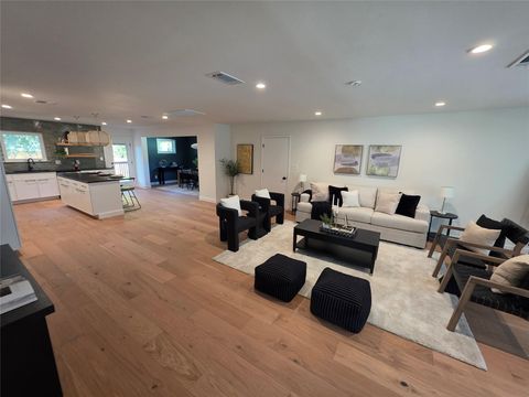 Tiny photo for 8102 Burrell DR, Austin, TX 78757 (MLS # 5543063)