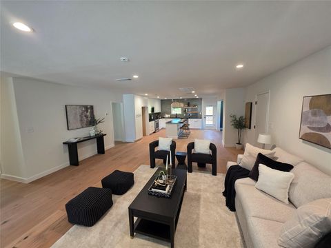 Tiny photo for 8102 Burrell DR, Austin, TX 78757 (MLS # 5543063)